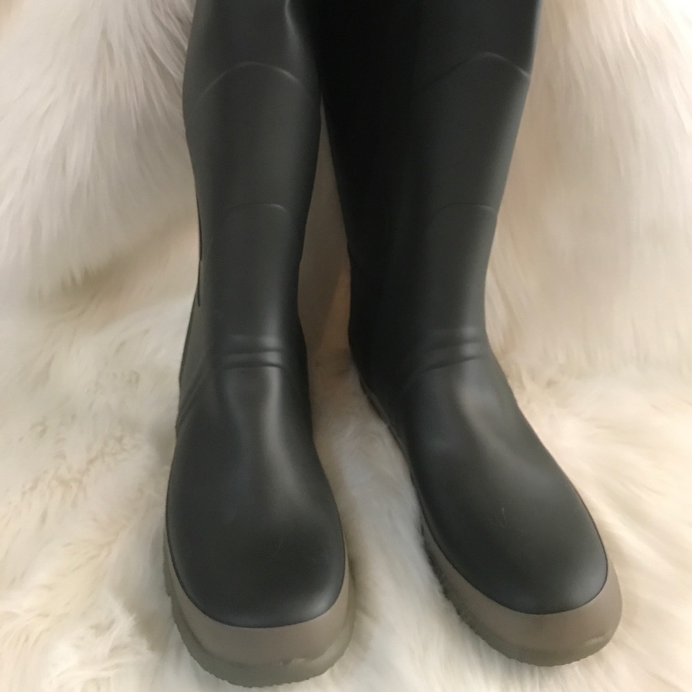 NEW Hunter Boots - Picture 6 of 8